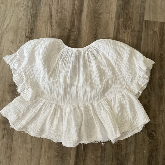 STARK X White Frayed Hem Babydoll Short Sleeve Ruffled Top Size XSmall - Picture 4 of 5